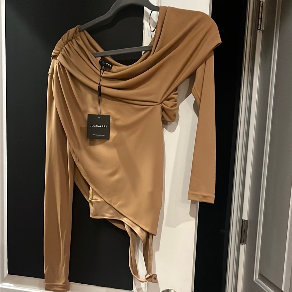 Jluxlabel Camel Draped Asymmetrical Top